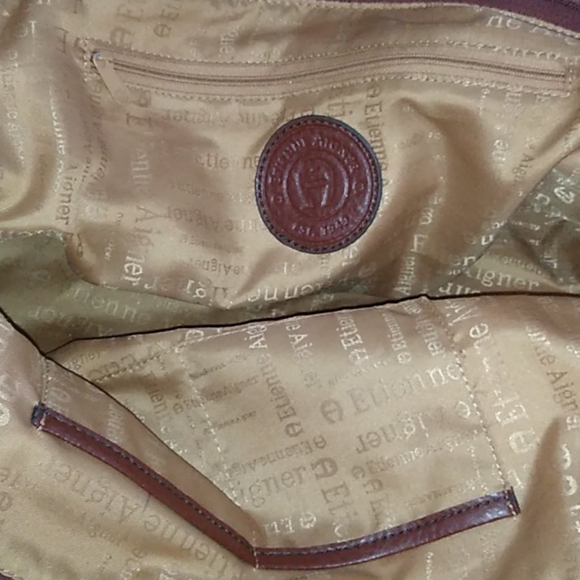 Atienee Aigner  AUTH satchel - Picture 9 of 14